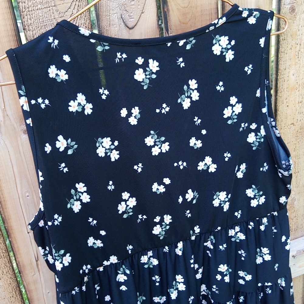 Perfect Peach Flowy Floral Print Pattern Tank Top… - image 8